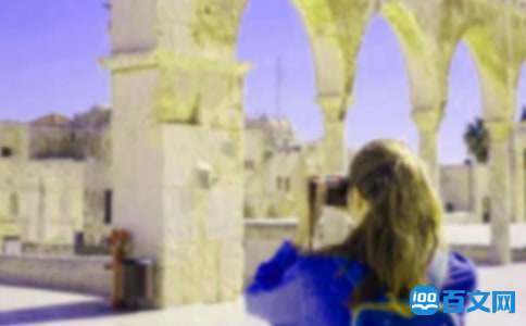 ������һ���ڰ��ŵĽ�����