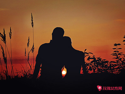 �Ϲ��ѻ�ͷС��ȴ����